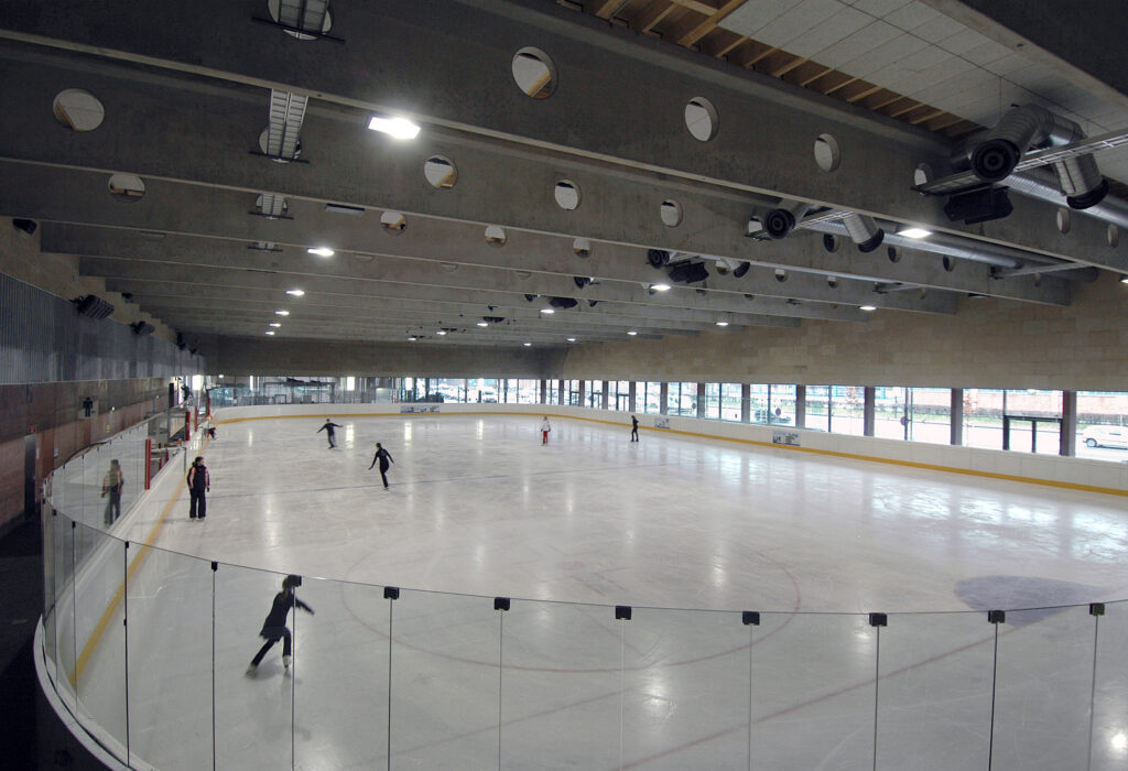 Eröffnung einer zweiten Eishalle am 28. November durch die Linz AG