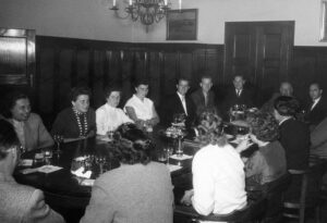 Die 1. Faustball-Weltmeisterschaft der Männer findet von 6. bis 9. Juli in Linz statt